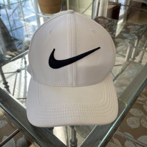 Bike White Baseball Cap; Excellent Condition Color - White; Size: OS - Men/Women